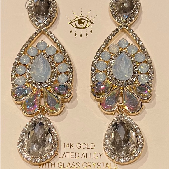 Eye Candy Chandelier Earrings 14K Gold Plated Crystal &Glass Luxe Collection NIB - Picture 2 of 7